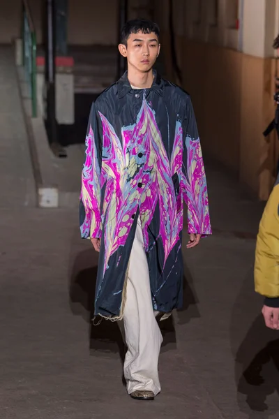 Look 117